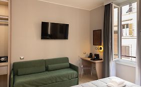 Iron Luxury Rooms